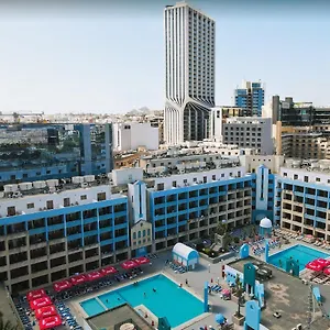 https://the-st-georges-park-hotel-st-julians.hotelssaintjulians.com