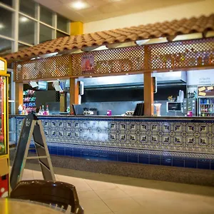 https://apartamentos-oro-blanco.tenerifehoteles.net