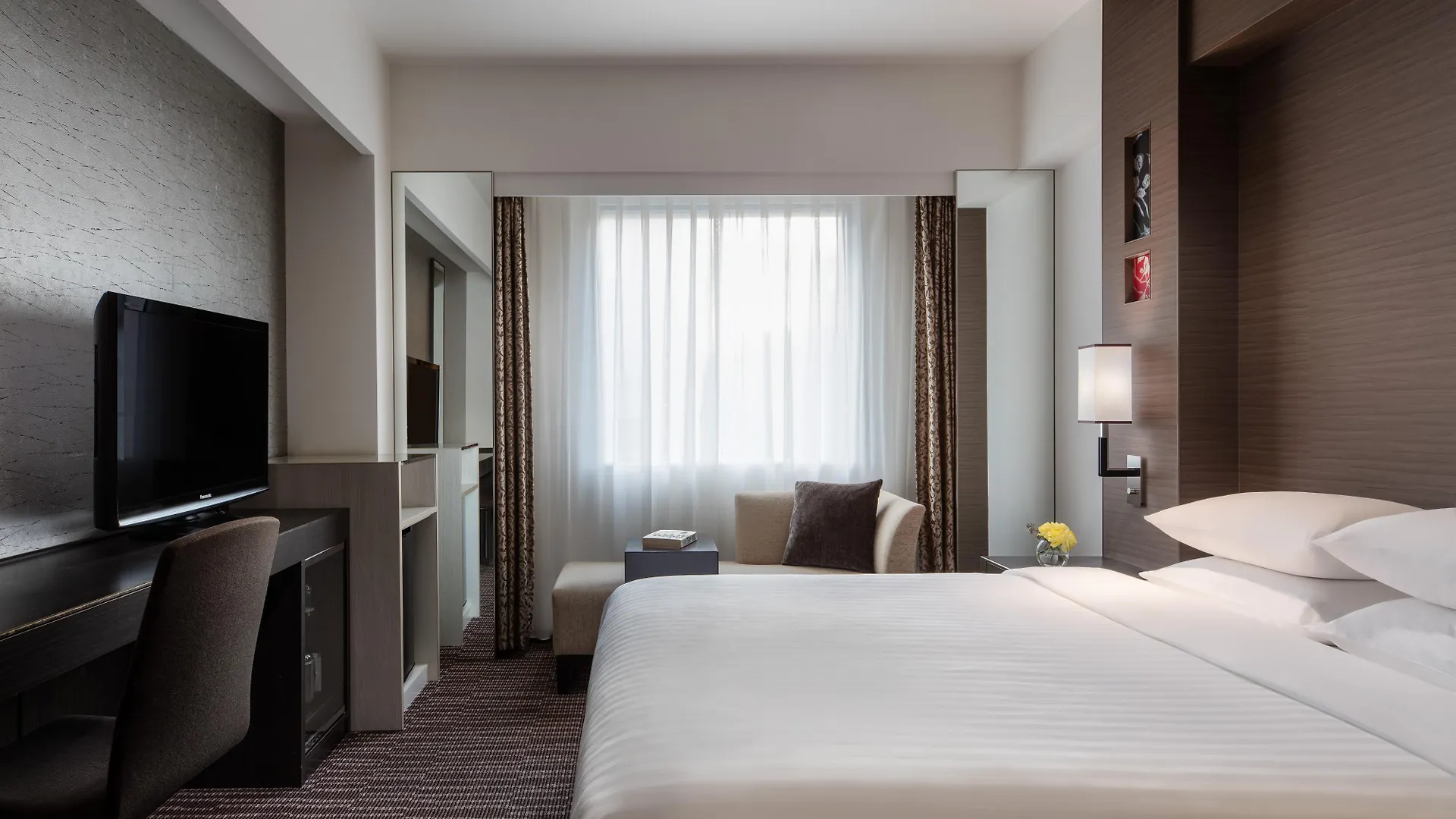Courtyard By Marriott Tokyo Ginza Hotel 4*,