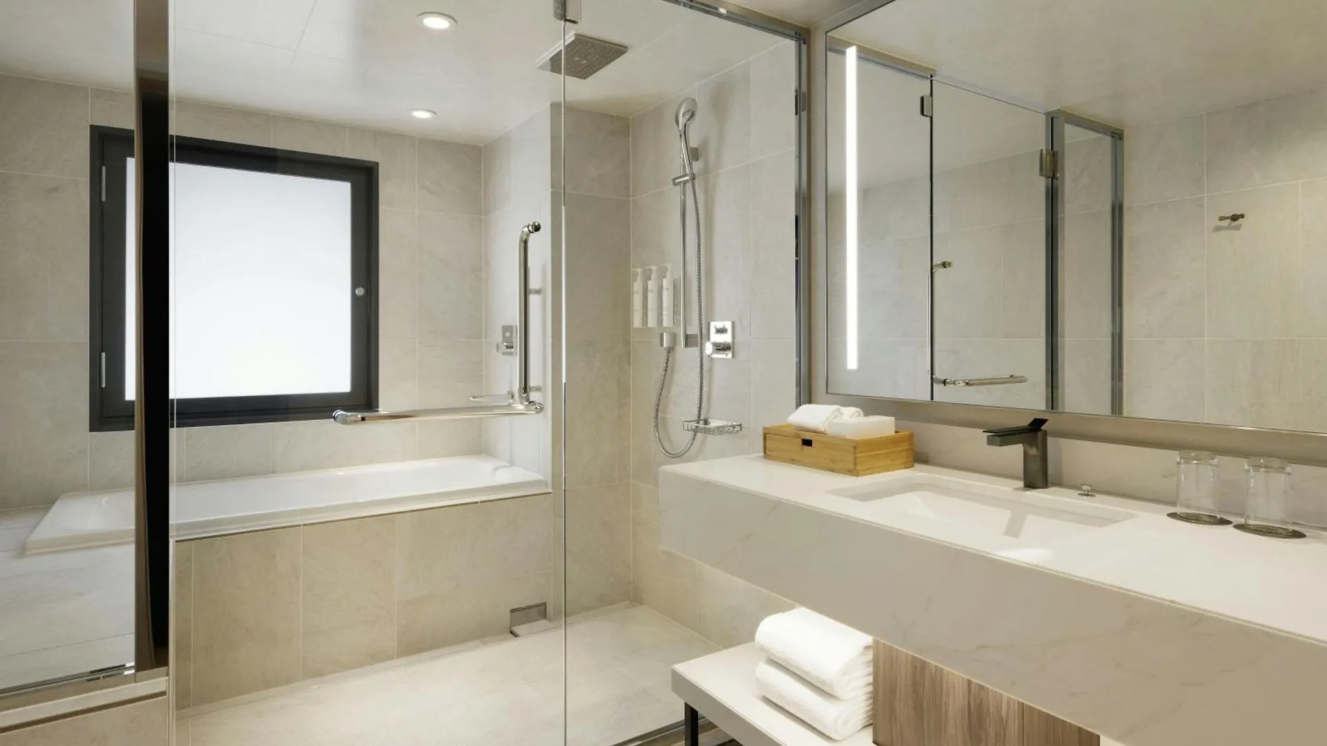 Courtyard By Marriott Tokyo Ginza Hotel 4*,  Japan