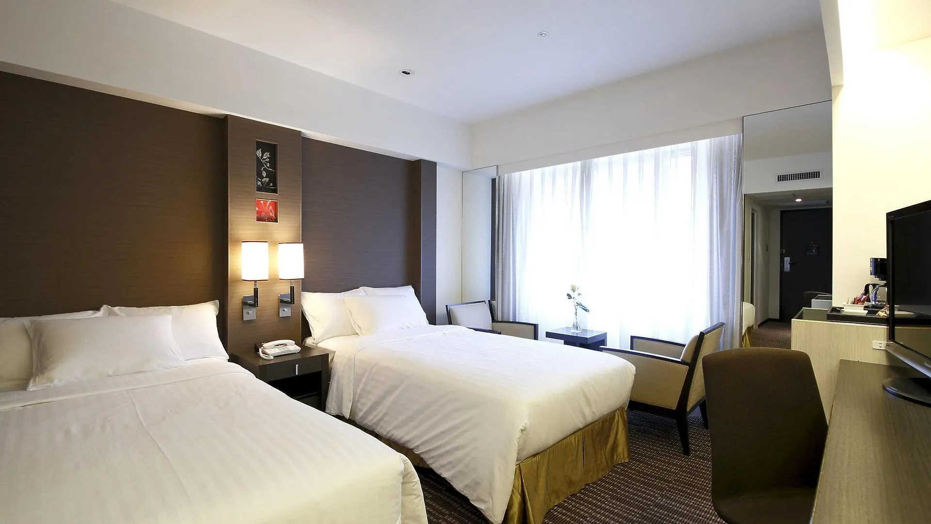 Courtyard By Marriott Tokyo Ginza Hotel