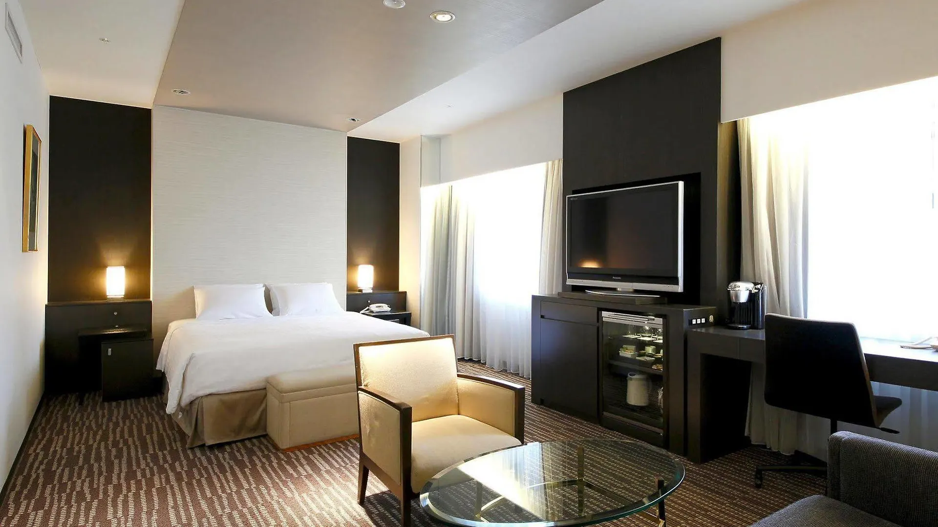 ****  Courtyard By Marriott Tokyo Ginza Hotel Japan